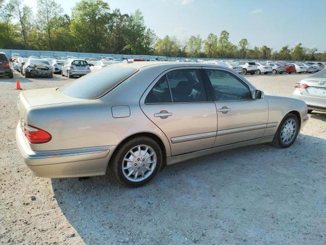 Photo 3 from auction – 2000 MERCEDES-BENZ E 320 with VIN WDBJF65J7YB060413
