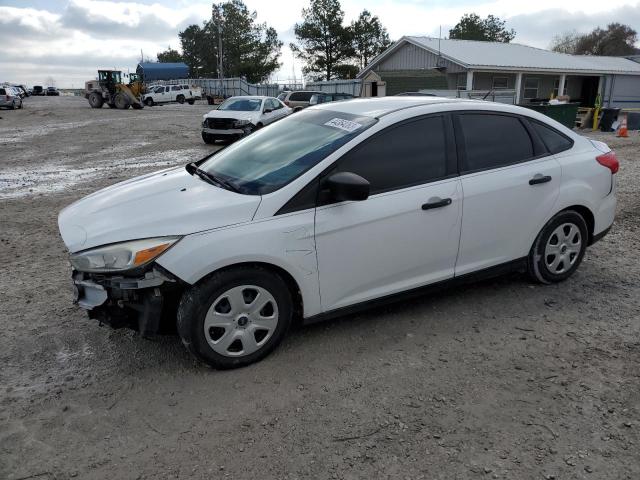 FORD FOCUS S 2015 with VIN 1FADP3E20FL275051 - Photo from auction