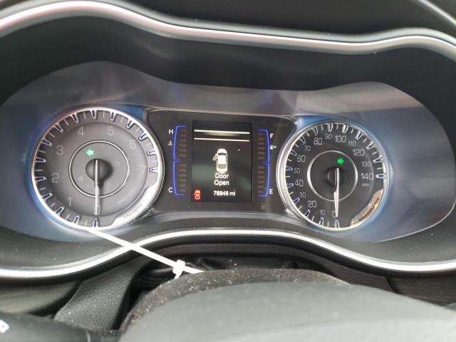 Photo 9 from auction – 2017 CHRYSLER 200 LIMITE with VIN 1C3CCCAB6HN510152