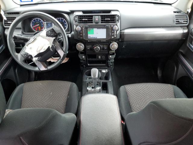 Photo 8 from auction – 2019 TOYOTA 4RUNNER SR with VIN JTEBU5JRXK5659115