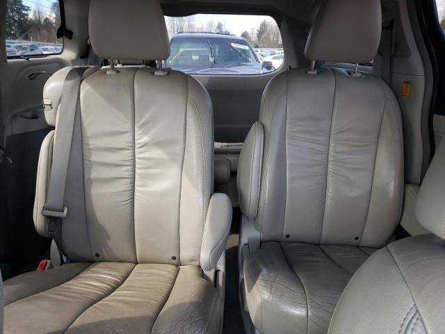 Photo 10 from auction – 2011 TOYOTA SIENNA XLE with VIN 5TDYK3DC4BS137395
