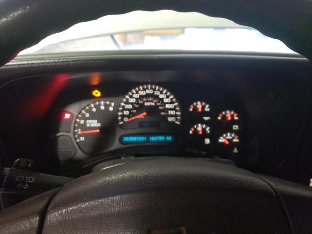 Photo 9 from auction – 2004 CHEVROLET SILVERADO with VIN 1GCEC19XX4Z200856