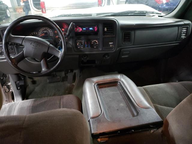 Photo 8 from auction – 2004 CHEVROLET SILVERADO with VIN 1GCEK19T74E401220