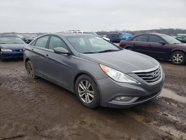 Photo 4 from auction – 2013 HYUNDAI SONATA GLS with VIN 5NPEB4AC4DH608323