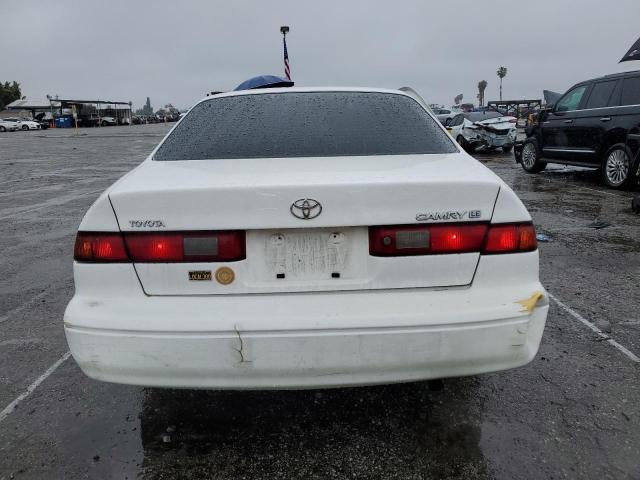 Photo 6 from auction – 1998 TOYOTA CAMRY CE with VIN JT2BG22K0W0242674