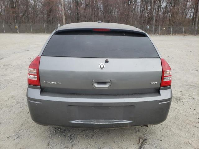 Photo 6 from auction – 2005 DODGE MAGNUM SXT with VIN 2D8FV48V15H575859