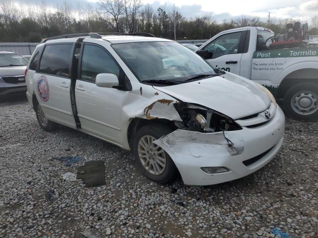 Photo 4 from auction – 2010 TOYOTA SIENNA XLE with VIN 5TDYK4CC3AS303315