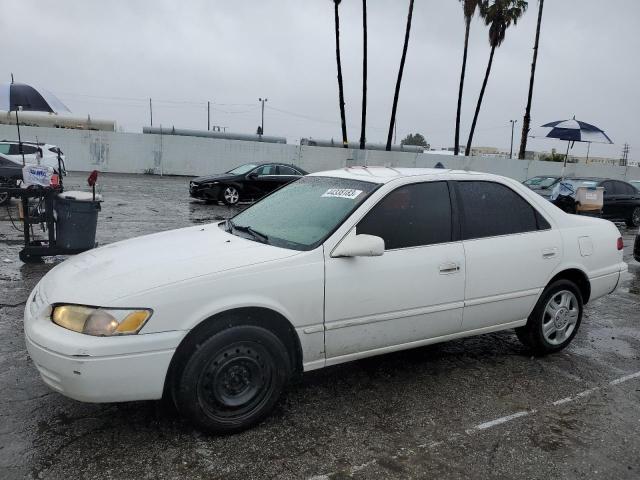 TOYOTA CAMRY CE 1998 with VIN JT2BG22K0W0242674 - Photo from auction