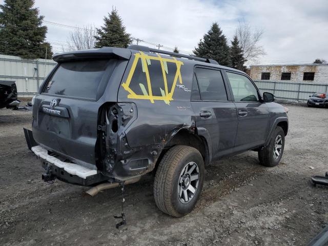 Photo 3 from auction – 2022 TOYOTA 4RUNNER SR with VIN JTERU5JRXN6033853