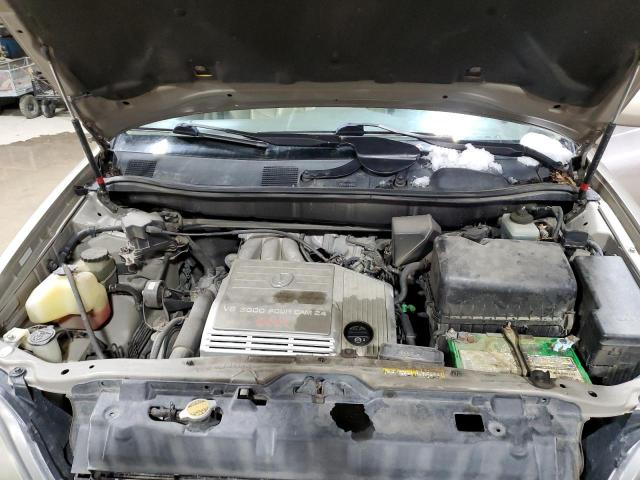 Photo 11 from auction – 2000 LEXUS UK with VIN JT6HF10U2Y0146073
