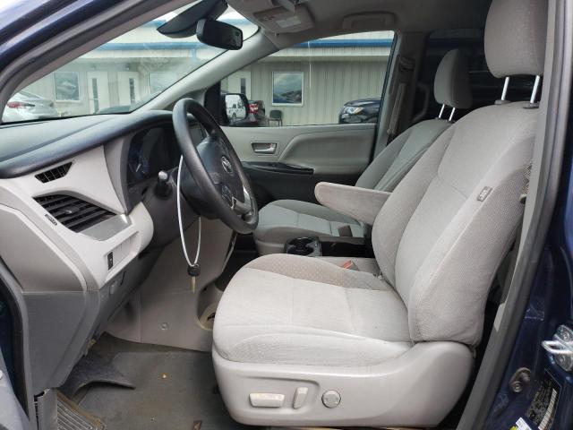 Photo 7 from auction – 2018 TOYOTA SIENNA LE with VIN 5TDKZ3DC1JS930234