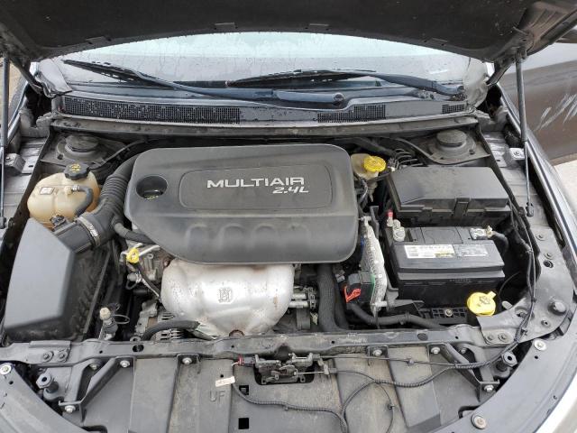Photo 11 from auction – 2016 CHRYSLER 200 LIMITE with VIN 1C3CCCABXGN155694