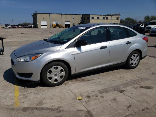 FORD FOCUS S 2017 with VIN 1FADP3E20HL299319 - Photo from auction