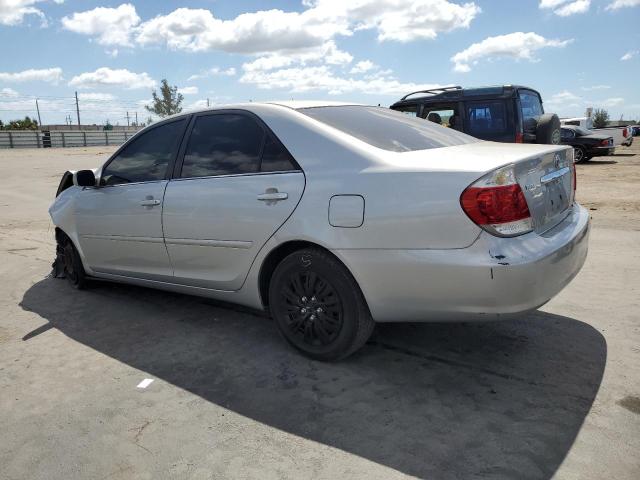 Photo 2 from auction – 2005 TOYOTA CAMRY LE with VIN 4T1BE32K95U078279