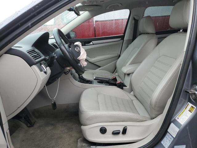 Photo 7 from auction – 2015 VOLKSWAGEN PASSAT SE with VIN 1VWBT7A38FC013763