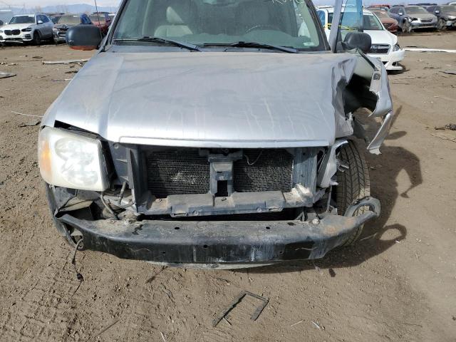 Photo 11 from auction – 2005 GMC ENVOY with VIN 1GKDT13S352343705