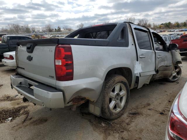 Photo 3 from auction – 2011 CHEVROLET AVALANCHE with VIN 3GNTKFE30BG158938