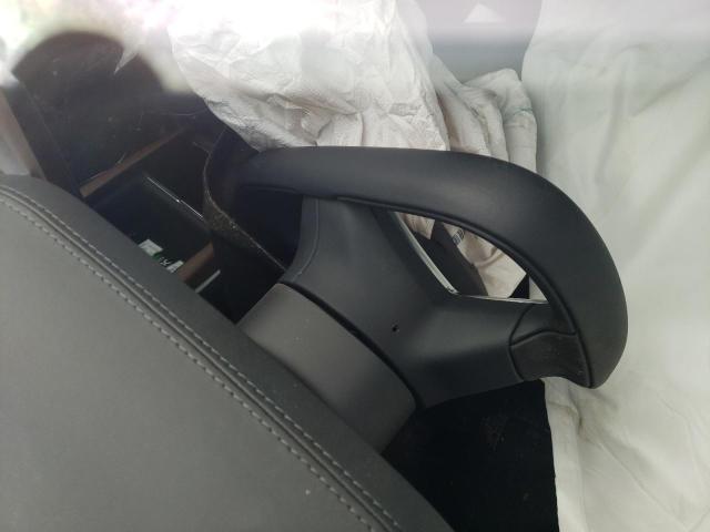 Photo 7 from auction – 2022 TESLA MODEL X with VIN 7SAXCAE55NF358061