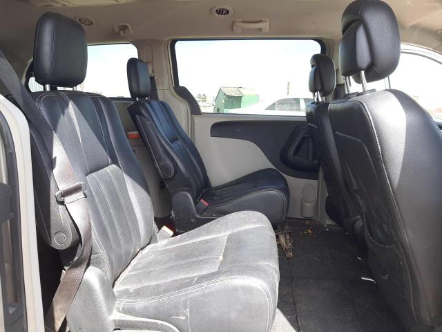 Photo 11 from auction – 2013 CHRYSLER TOWN & COU with VIN 2C4RC1BG9DR776511