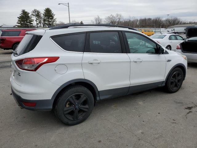 Photo 3 from auction – 2016 FORD ESCAPE SE with VIN 1FMCU9GX4GUB10315