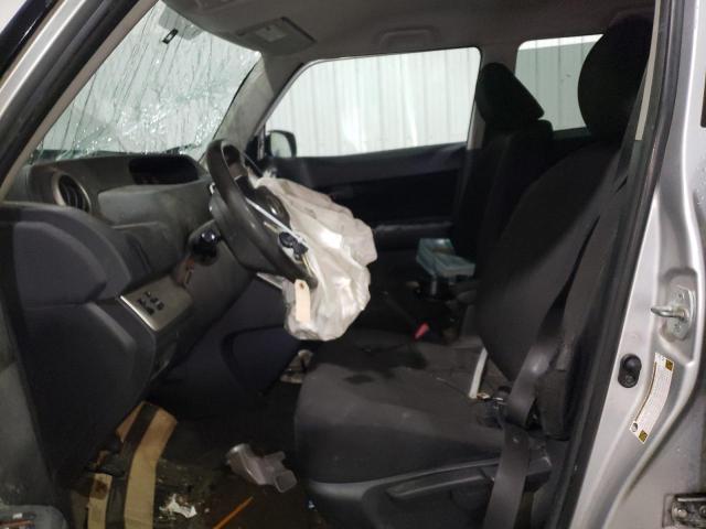 Photo 7 from auction – 2008 TOYOTA SCION with VIN JTLKE50E381002774