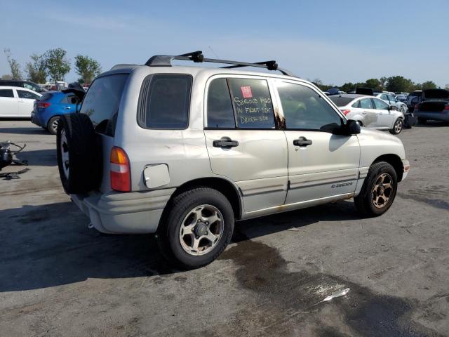 Photo 3 from auction – 2001 CHEVROLET TRACKER with VIN 2CNBE13C616908740