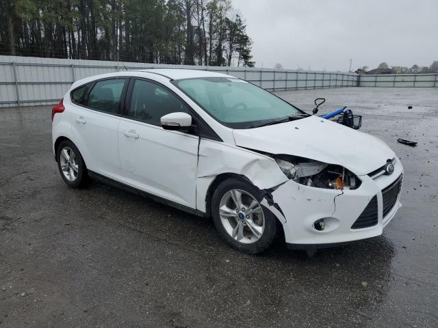 Photo 4 from auction – 2014 FORD FOCUS SE with VIN 1FADP3K21EL172322
