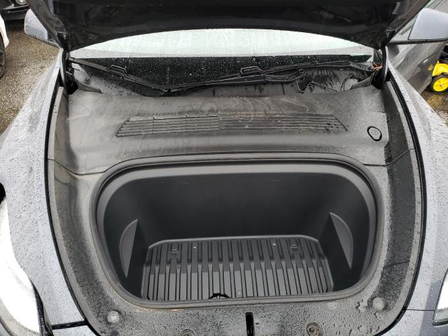 Photo 11 from auction – 2020 TESLA MODEL Y with VIN 5YJYGDEE6LF053141