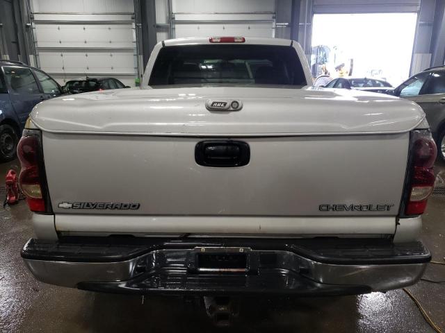 Photo 6 from auction – 2004 CHEVROLET SILVERADO with VIN 1GCEK19T74E401220