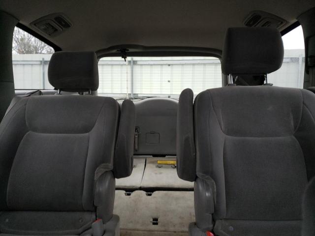 Photo 10 from auction – 2005 TOYOTA SIENNA CE with VIN 5TDZA23C85S382496