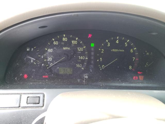 Photo 9 from auction – 2000 INFINITI I30 with VIN JNKCA31AXYT213761