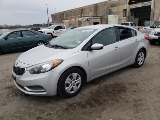 KIA FORTE LX 2015 with VIN KNAFK4A64F5372917 - Photo from auction