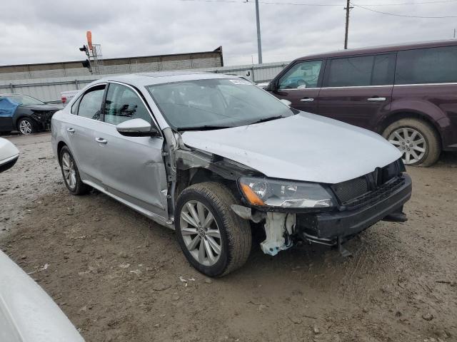 Photo 4 from auction – 2012 VOLKSWAGEN PASSAT SEL with VIN 1VWCP7A34CC037692