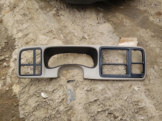 Photo 12 from auction – 2004 CHEVROLET SILVERADO with VIN 2GCEC19T841309659