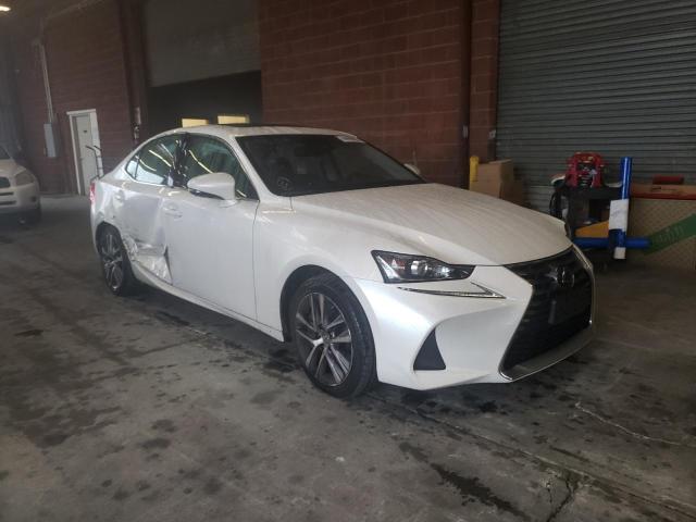 Photo 4 from auction – 2018 LEXUS IS 300 with VIN JTHBA1D22J5074837