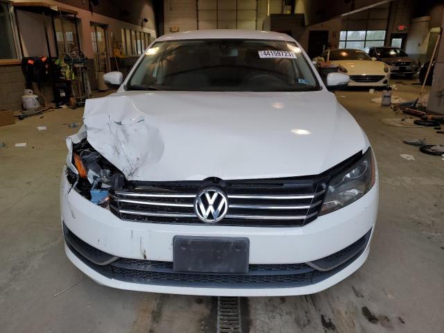 Photo 5 from auction – 2014 VOLKSWAGEN PASSAT S with VIN 1VWAP7A37EC024235