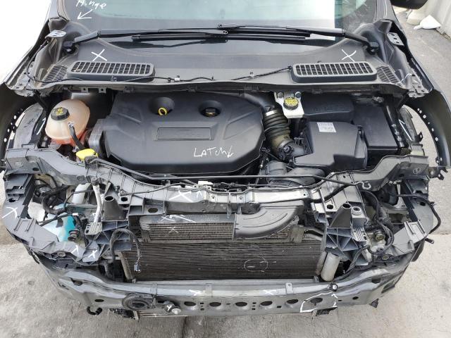 Photo 12 from auction – 2017 FORD ESCAPE SE with VIN 1FMCU0G97HUB04362
