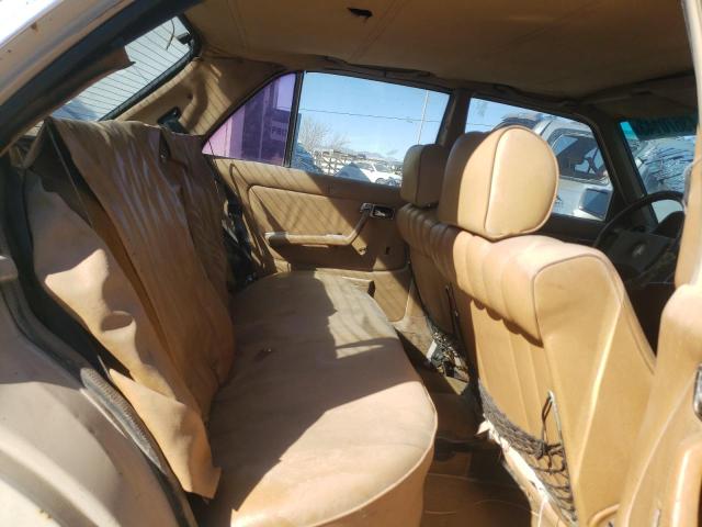 Photo 10 from auction – 1981 MERCEDES-BENZ 300 D with VIN WDBAB30A4BB222118