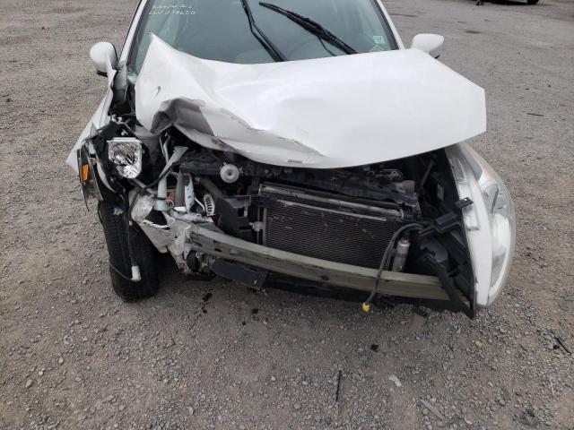 Photo 11 from auction – 2017 NISSAN VERSA S with VIN 3N1CN7AP4HL852579