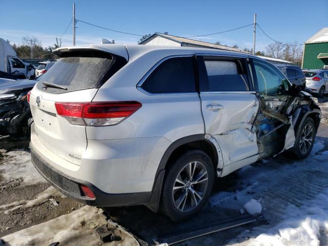 Photo 3 from auction – 2017 TOYOTA HIGHLANDER with VIN 5TDBZRFH8HS371013