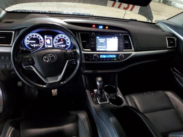Photo 8 from auction – 2018 TOYOTA HIGHLANDER with VIN 5TDJZRFH8JS527729