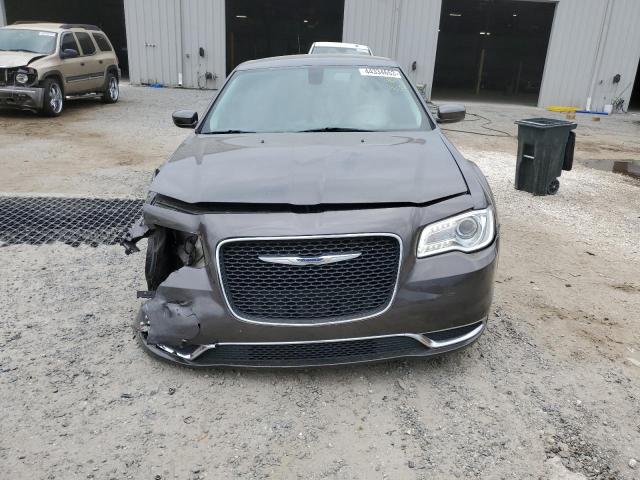Photo 5 from auction – 2016 CHRYSLER 300 LIMITE with VIN 2C3CCAAG5GH144871