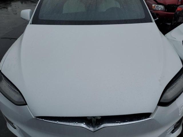 Photo 12 from auction – 2017 TESLA MODEL X with VIN 5YJXCBE26HF052502