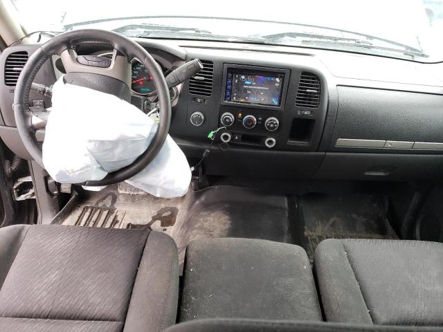 Photo 8 from auction – 2011 GMC SIERRA K15 with VIN 1GTR2VE38BZ356082