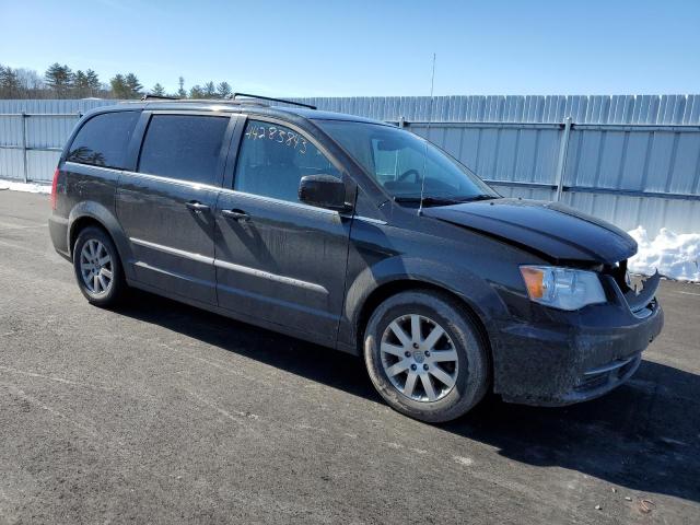 Photo 4 from auction – 2015 CHRYSLER TOWN & COU with VIN 2C4RC1BG3FR655010