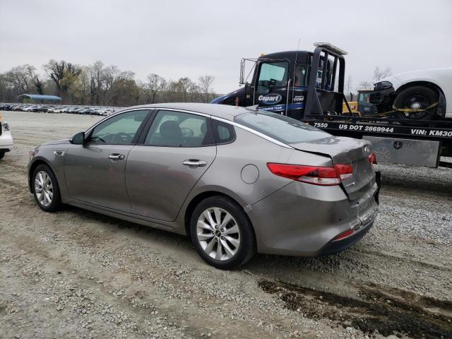 Photo 2 from auction – 2018 KIA OPTIMA LX with VIN 5XXGT4L30JG259901