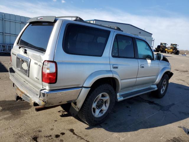 Photo 3 from auction – 2002 TOYOTA 4RUNNER SR with VIN JT3HN86R820373450