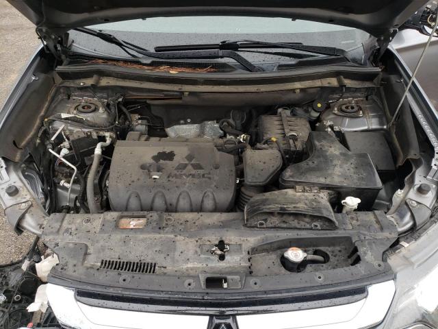Photo 12 from auction – 2017 MITSUBISHI OUTLANDER with VIN JA4AD3A38HZ052447