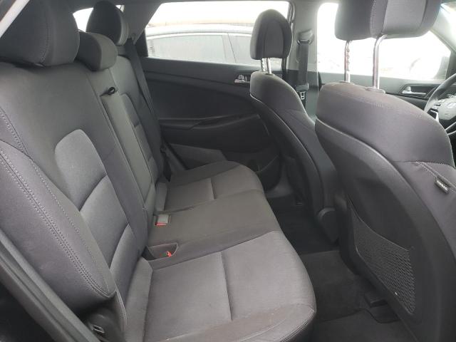 Photo 11 from auction – 2018 HYUNDAI TUCSON SE with VIN KM8J2CA44JU643202