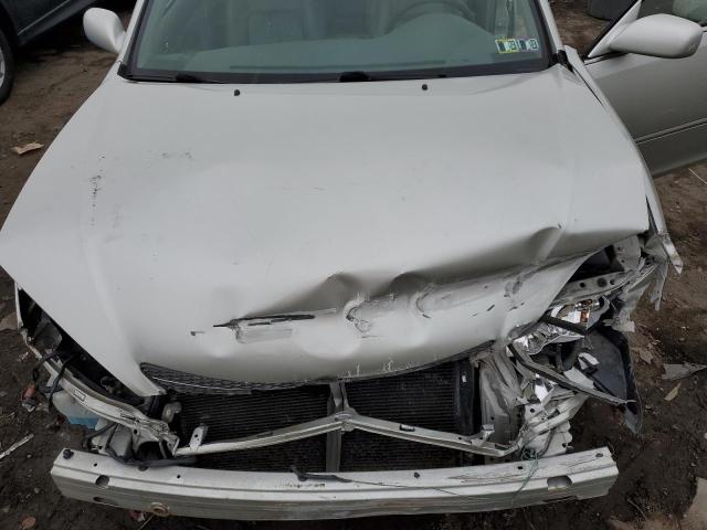 Photo 11 from auction – 2003 TOYOTA CAMRY LE with VIN JTDBF30K830115542